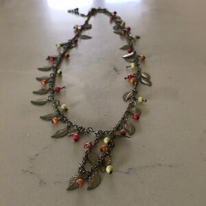 Leaves and beads fashion necklace